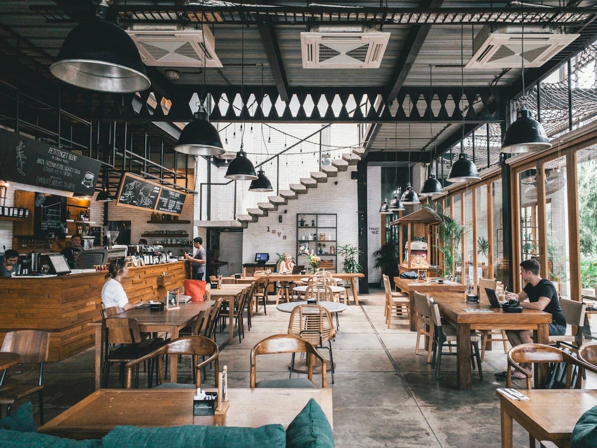 Restaurants dining